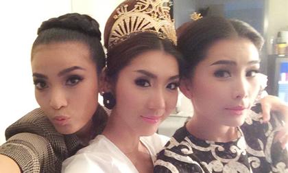  Ngọc Quyên bồi hồi khi gặp lại bạn bè, đồng nghiệp Việt ở Mỹ