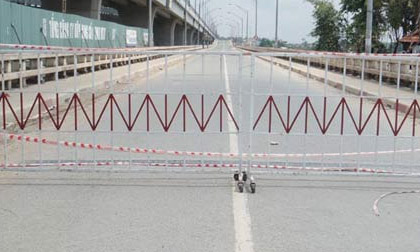 Say rượu, lái sà lan tông vỡ dầm cầu: Bắt giữ 2 người 