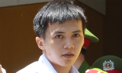 Chở bạn gái “nhí” đi chơi tiện thể đưa về nhà làm “chuyện người lớn”