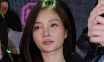 Lý Tiểu Lộ phờ phạc sau tin đồn lộ băng sex