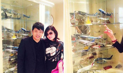 Quang Lê khoe bộ sưu tập máy bay trong nhà