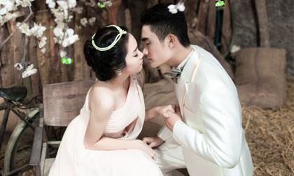 Bộ ảnh cưới sang trọng và lãng mạn tại phim trường