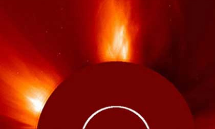 Thứ 6 ngày 13 bão mặt trời ập xuống Trái đất