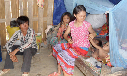 18 tuổi đã... sinh 3 con