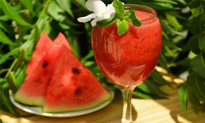 Phát hoảng những tác hại do ăn nhiều dưa hấu