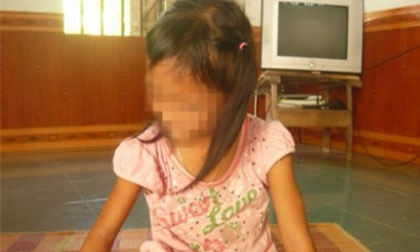 “Yêu râu xanh” hiếp dâm cháu bé 6 tuổi chấn động làng quê