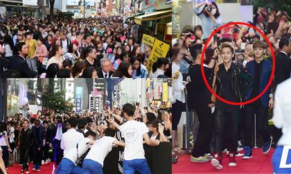 Đường phố Seoul tắc nghẽn hàng kilomet vì fans cuồng của EXO