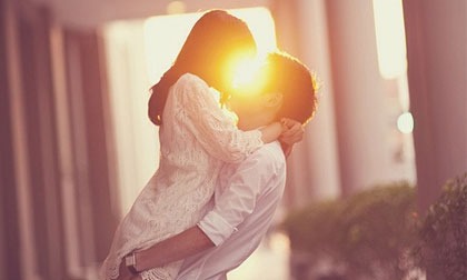 Mất em rồi, gió bay theo mưa…