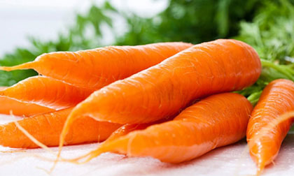 10 loại rau quả không nên nấu chín khi ăn