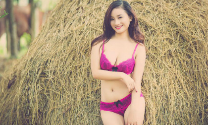 Hotgirl "Anh không đòi quà" phiên bản Vĩnh Phúc  tái xuất với bikini