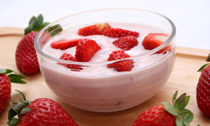 Những thực phẩm kết hợp với sữa chua có thể gây bệnh nghiêm trọng