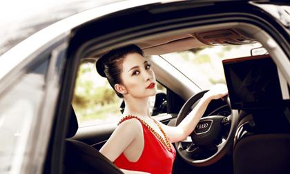 Linh Nga "sang chảnh" bên siêu xe bạc tỷ