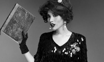 Trương Thị May lạ lẫm với hình tượng quý cô cổ điển