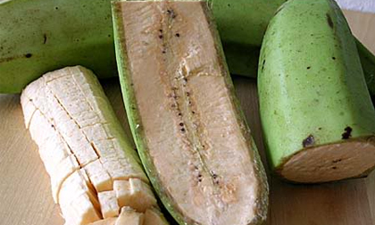 Vì sao nên ăn chuối xanh?