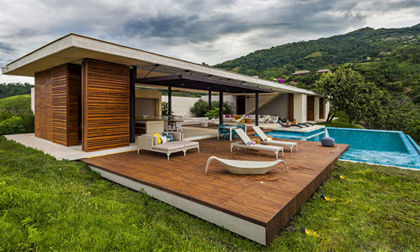 Lướt qua nhà trên núi đẹp như tiên cảnh