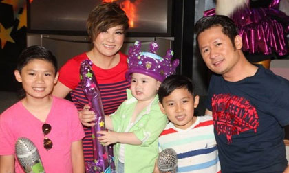 Vợ chồng Bằng Kiều vui vẻ "tái hợp" trong ngày sinh nhật con trai