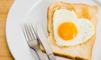 5 tác dụng tuyệt vời của việc ăn trứng mỗi ngày