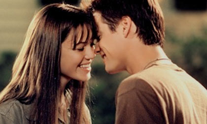 Nhận diện anh chàng yêu bạn vì muốn "lên giường"