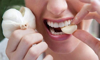 Ăn tỏi gây... tử vong