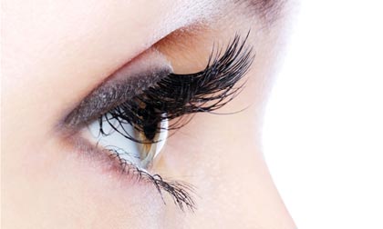 Bí quyết sở hữu cặp lông mi cong vút tự nhiên