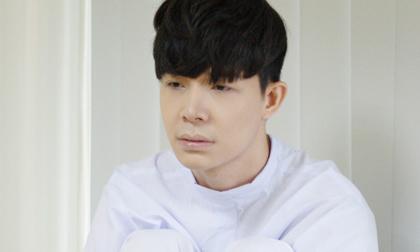 Thất tình, Nathan Lee bị tâm thần phải nhập viện