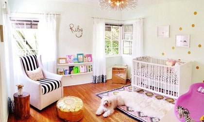 Căn phòng dễ thương của một bà bầu tự tay chuẩn bị cho con