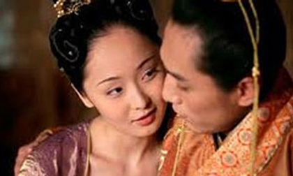 “Quái chiêu cách tân phòng the” của hoàng đế Trung Quốc (P2)