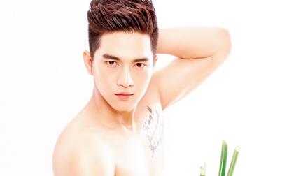 Philip Huỳnh táo bạo nude 100% khiến fan "bỏng mắt"