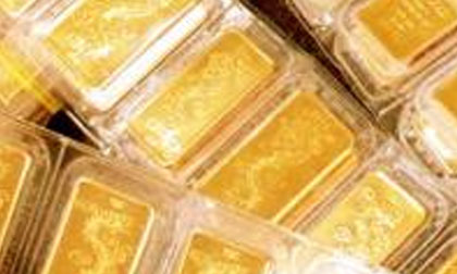 Vàng tăng nhẹ, USD tiếp tục giảm mạnh