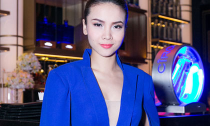 Yến Trang sành điệu với áo vest phá cách 