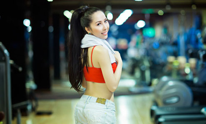 Ca sĩ Vy Trần sở hữu nhan sắc đẹp nhiều người mê