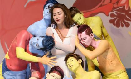 Ngân Khánh quay hình liên tục 38 tiếng đồng hồ