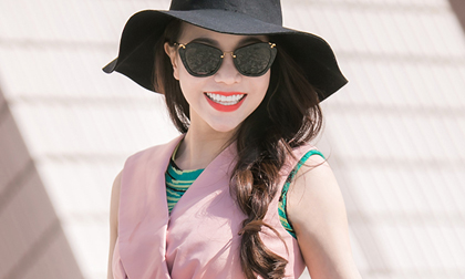 Trà Ngọc Hằng khoe phong cách quý cô quyến rũ ở Hồng Kông