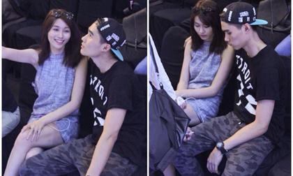 1001 khoảnh khắc hạnh phúc của tân quán quân VNTM và bạn gái