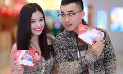 'Cặp đôi hoàn hảo' Hoàng Yến - Hà Duy hẹn hò ở rạp phim