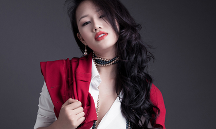 Lâm Thùy Anh 'nổi loạn' với tạo hình đầy nóng bỏng