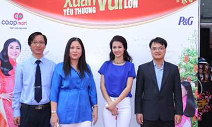 Lan tỏa tình thân với chương trình 'Xuân yêu thương - Vui Tết lớn'