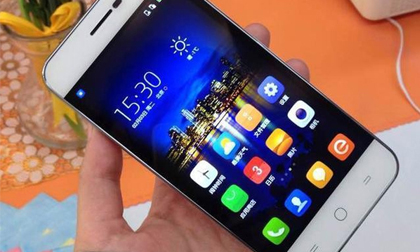 Di động mỏng nhất thế giới ra đời với 4,7mm, giá hơn 4 triệu đồng