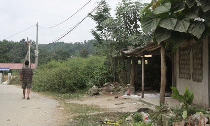 Nam thanh niên tử vong với nhiều vết xây xát trước hiên nhà