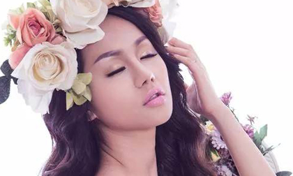 Á Hậu Diễm Ngọc hình thể đẹp với trang phục Victoria Secret 