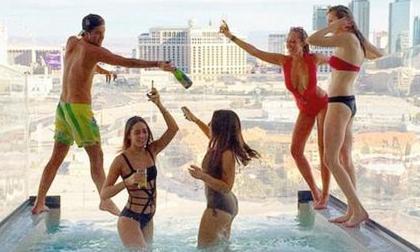 Hội con nhà giàu 'trốn' mùa đông như thế nào?