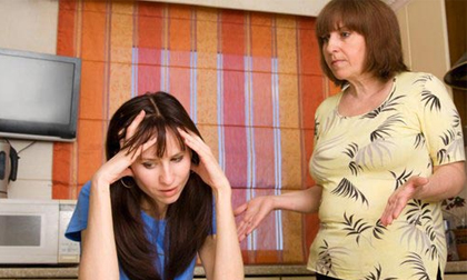 Không hợp tuổi sinh, mẹ anh ép tôi bỏ thai