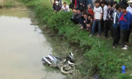 Phóng nhanh, lao xuống hồ, 2 thanh niên tử vong tại chỗ