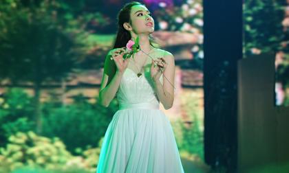 Angela Phương Trinh được gọi là “công chúa” trên sóng truyền hình