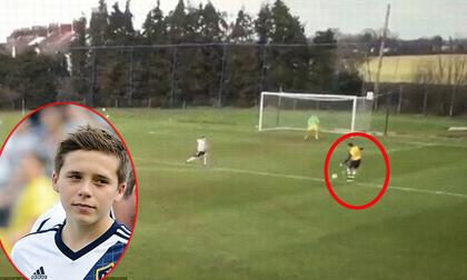 Cậu cả nhà Beckham khoe kỹ năng chơi bóng không kém cha
