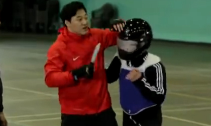 Nghệ thuật 'knock-out' đối thủ