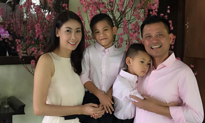 Gia đình Hà Kiều Anh 'tông xuyệt tông' sành điệu du xuân