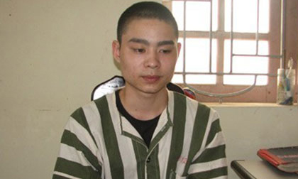 Lê Văn Luyện khéo tay làm mi mắt giả trong trại giam