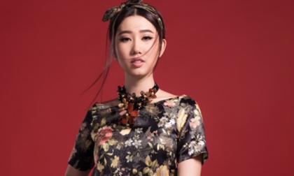 Thúy Ngân khoe sắc yêu kiều tựa nàng Xuân