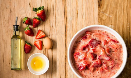 3 cách chế mặt nạ đơn giản, hiệu quả cho mái tóc khô, xơ rối